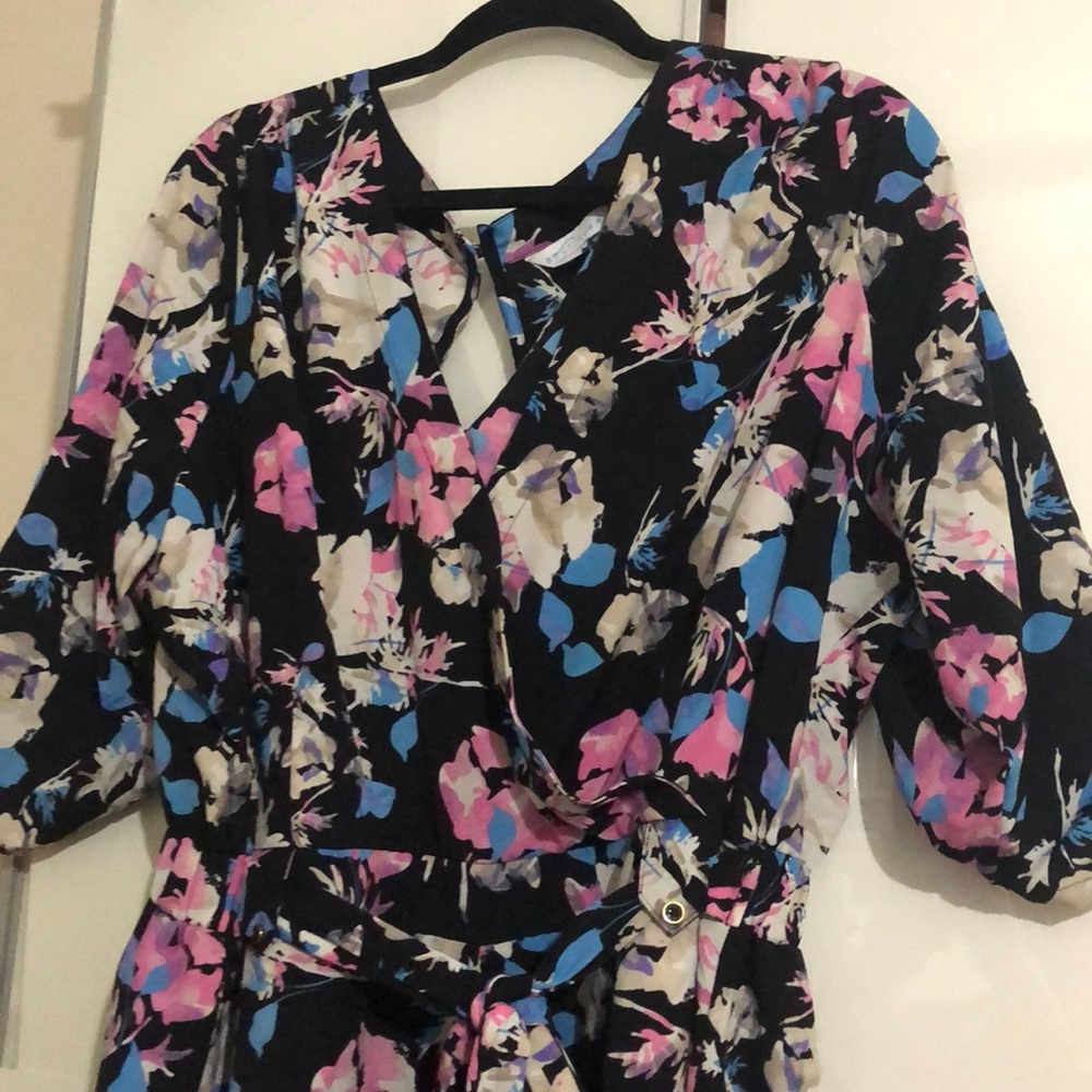 Romper - Picture 2 of 4